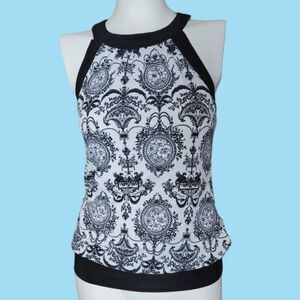 New Directions Black and White Razorback Small